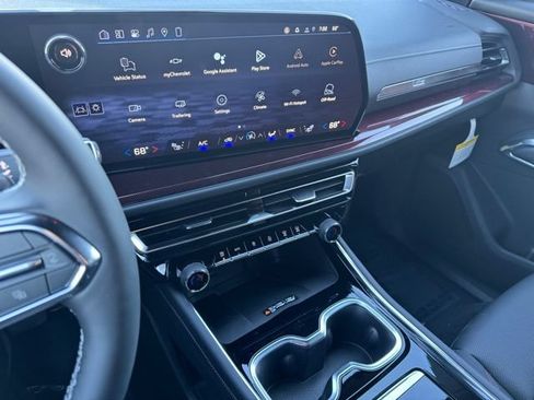 New 2026 Chevrolet Traverse Z71 w/ Driver Confidence Package AWD/4WD image 14
