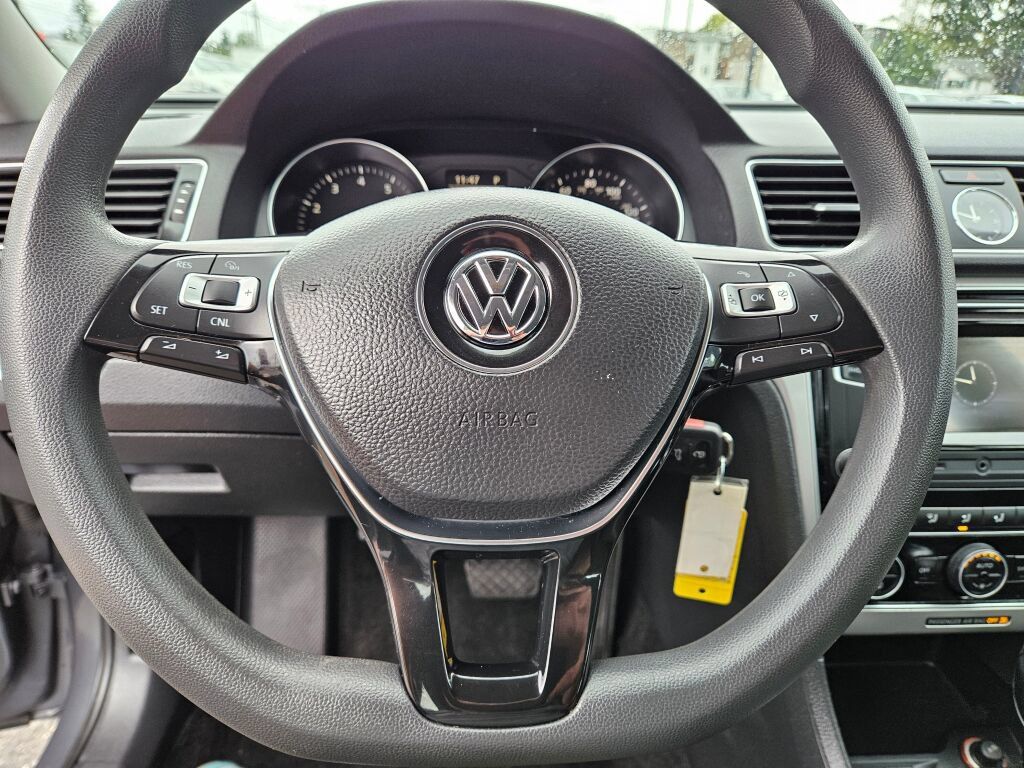 Used 2017 Volkswagen Passat 1.8T S FWD image 19