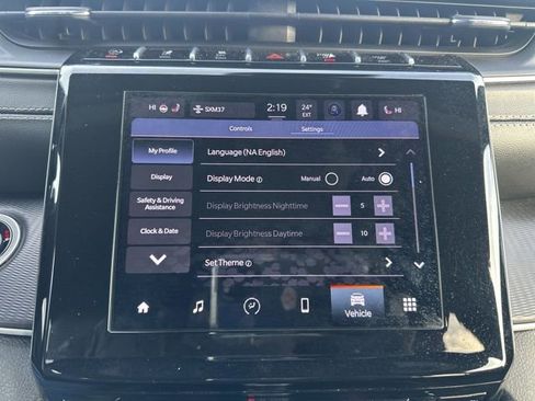 Used 2024 Jeep Grand Cherokee L Laredo image 43