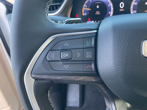 New 2025 Jeep Grand Cherokee Limited image 17