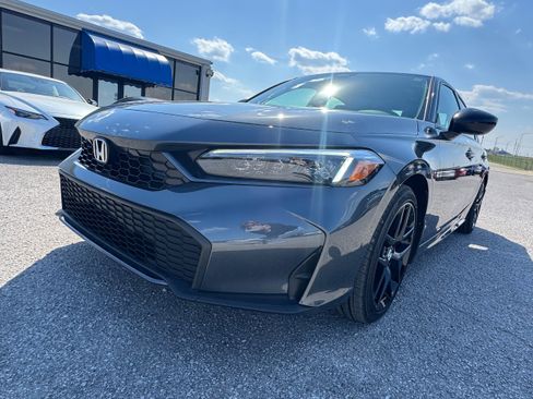 Used 2026 Honda Civic Sport image 2