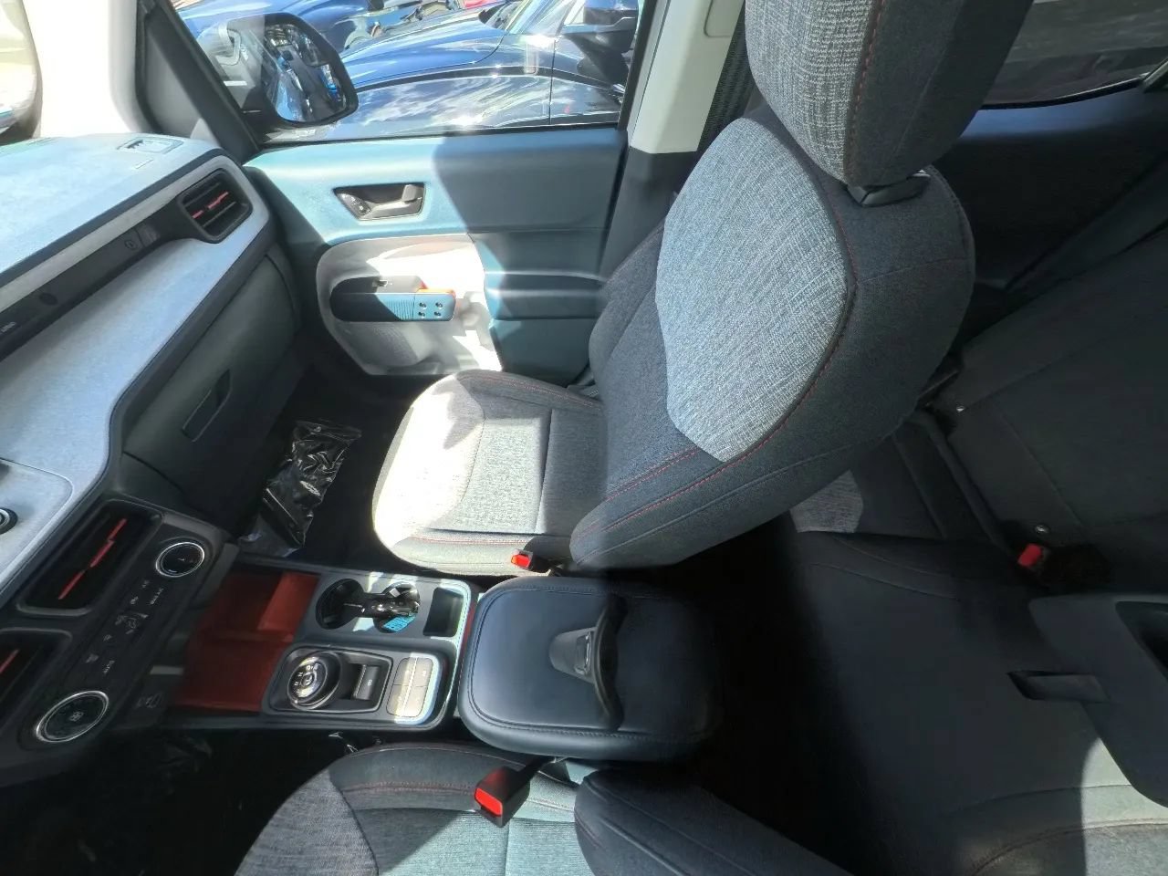 Used 2022 Ford Maverick XLT FWD image 25