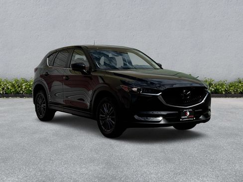 Used 2019 MAZDA CX-5 Touring FWD image 4
