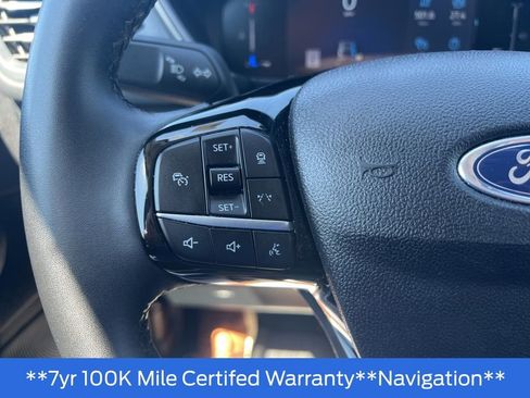 Used 2023 Ford Escape Active w/ Tech Pack #1 AWD/4WD image 10