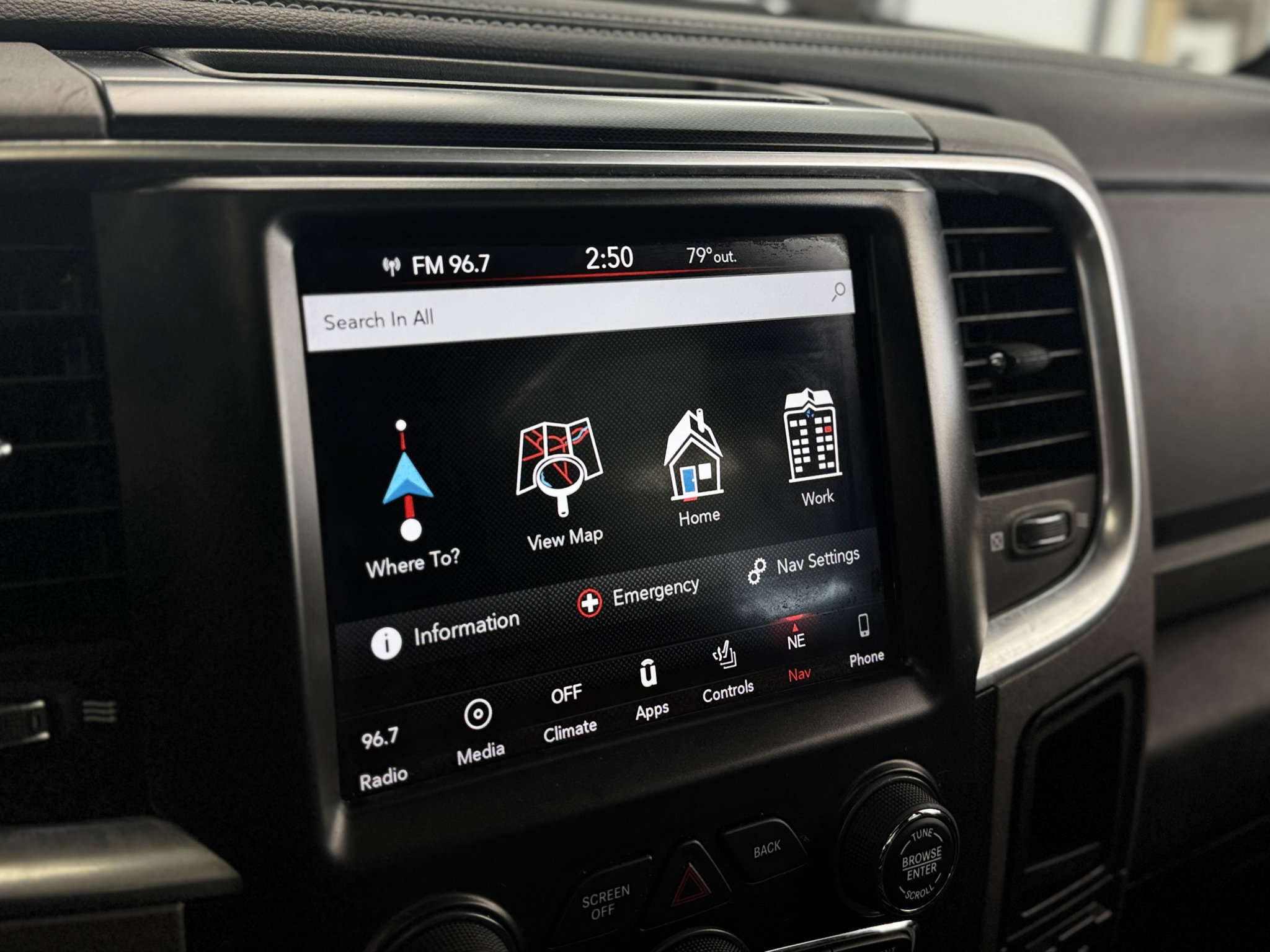Used 2018 RAM 2500 Power Wagon w/ Leather & Luxury Group AWD/4WD image 20