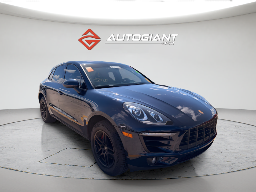 Used 2017 Porsche Macan AWD/4WD image 8