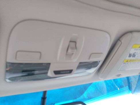 Used 2005 Subaru Outback 3.0R L.L. Bean image 9