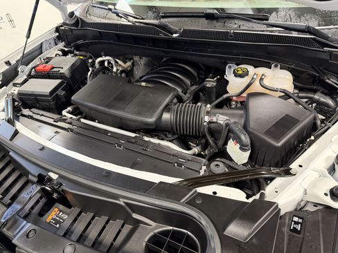 Used 2024 Chevrolet Tahoe High Country image 37