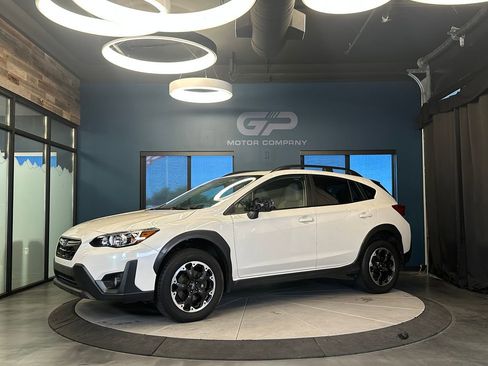 Used 2021 Subaru Crosstrek 2.0i Premium w/ Moonroof Package AWD/4WD image 7
