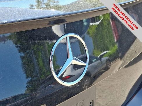 Used 2023 Mercedes-Benz C 300 4MATIC Sedan image 24