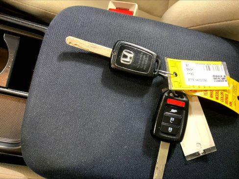 Used 2016 Honda CR-V SE image 15