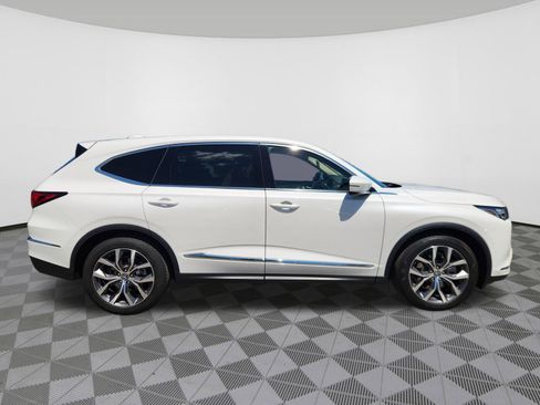 Certified 2024 Acura MDX SH-AWD w/ Technology Package image 6