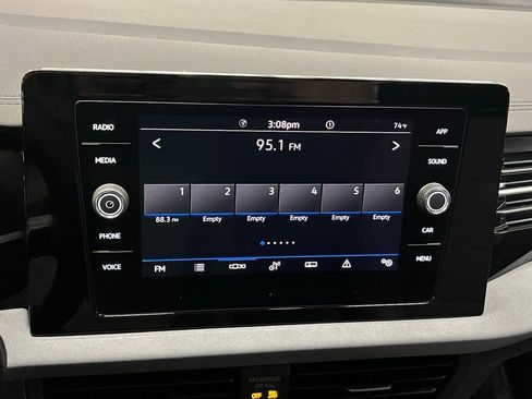 New 2025 Volkswagen Jetta SE image 26