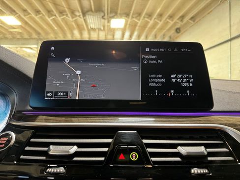Used 2022 BMW 530i xDrive w/ Premium Package AWD/4WD image 19