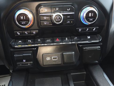 Used 2019 GMC Sierra 1500 SLT w/ SLT Premium Plus Package image 17