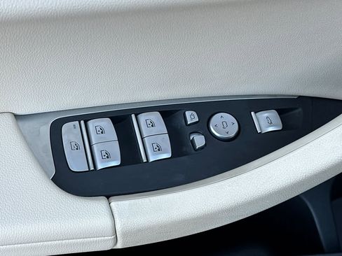 Certified 2023 BMW X3 xDrive30i w/ Premium Package image 15