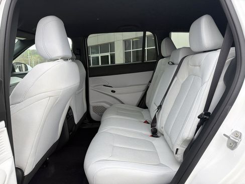 New 2026 Jeep Cherokee Laredo AWD/4WD image 22