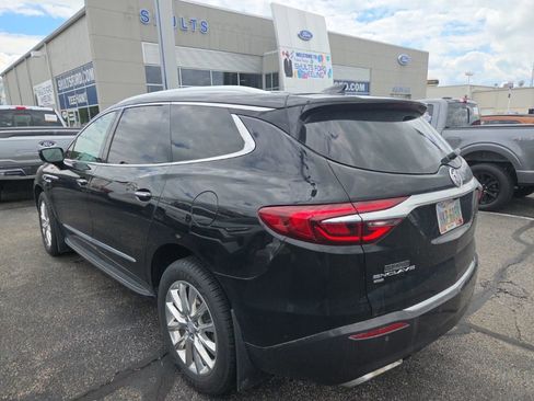 Used 2021 Buick Enclave Premium w/ Sun and Sites Package AWD/4WD image 7