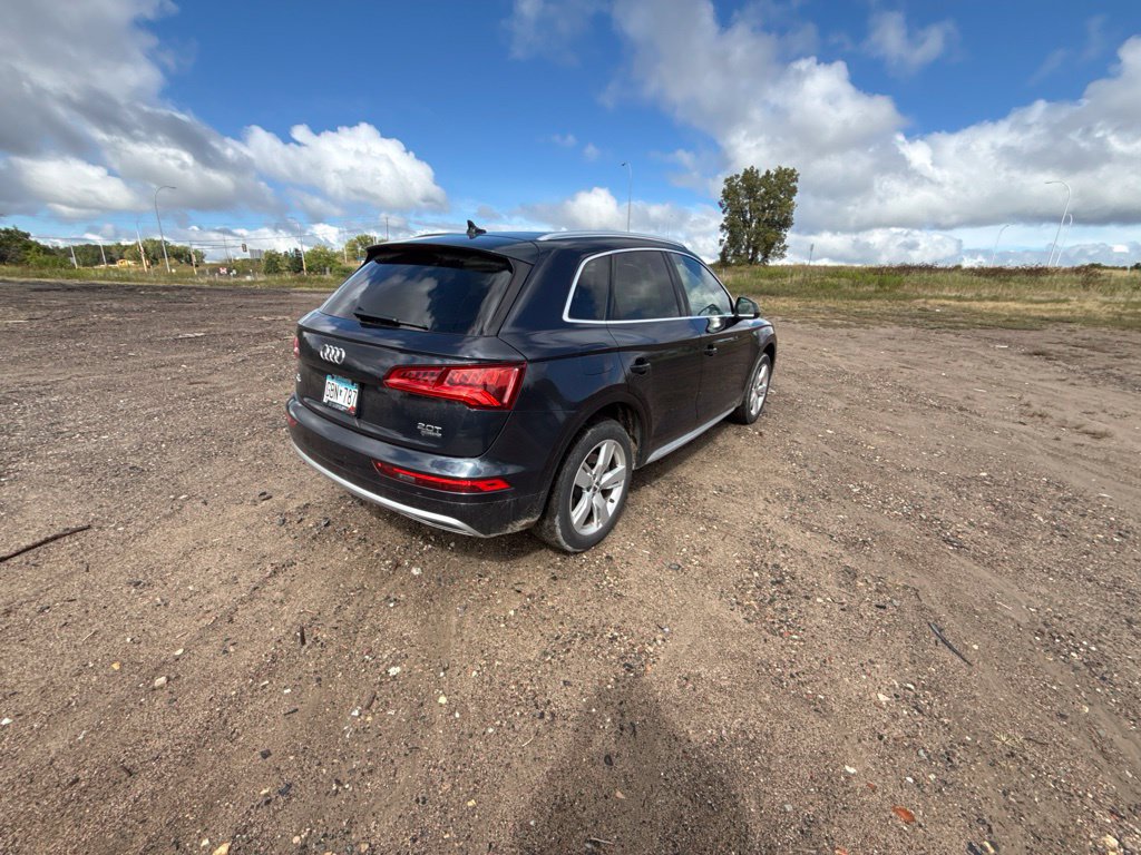 Used 2018 Audi Q5 2.0T Premium Plus w/ Premium Plus Package AWD/4WD image 6