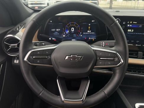 New 2026 Chevrolet Equinox ACTIV w/ Convenience Package III image 13