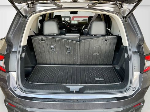 Used 2025 Honda Pilot Elite image 29