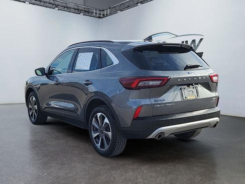 Used 2024 Ford Escape Platinum image 5