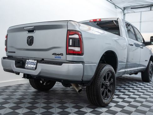 Used 2024 RAM 2500 Big Horn w/ Night Edition AWD/4WD image 4