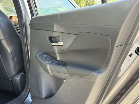 New 2026 Nissan Sentra SR w/ SR Premium Package FWD image 25