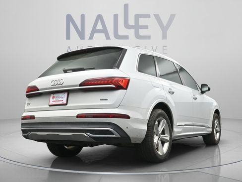Used 2023 Audi Q7 3.0T Premium w/ Convenience Package AWD/4WD image 13