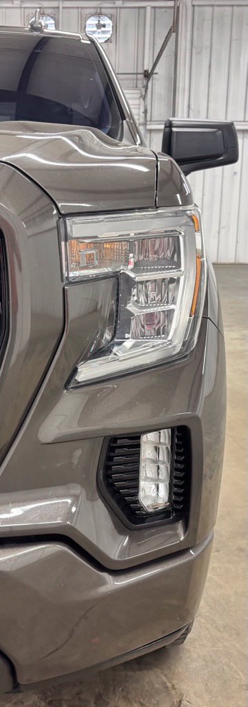 Used 2020 GMC Sierra 1500 Elevation w/ Elevation Value Package RWD image 9