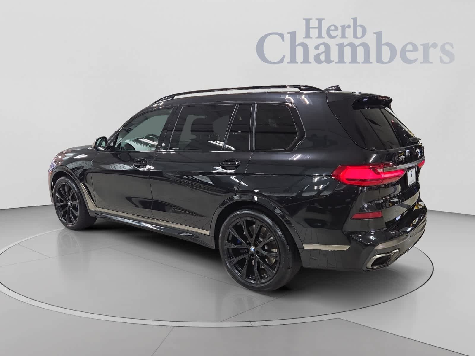 Used 2021 BMW X7 M50i w/ Cold Weather Package AWD/4WD image 3
