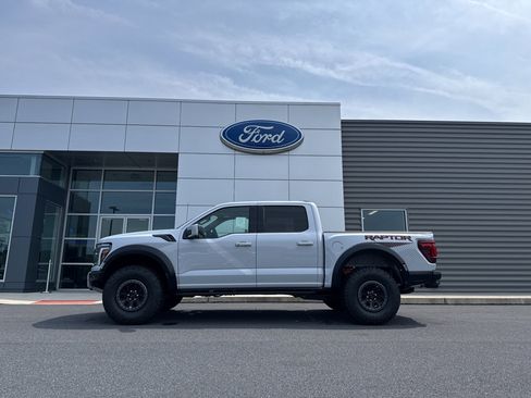 New 2025 Ford F150 Raptor image 24