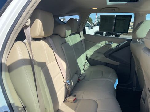 Used 2012 Nissan Murano SL image 25