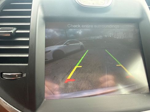 Used 2011 Chrysler 300 C w/ Sound Group RWD image 16