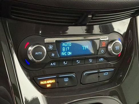 Used 2015 Ford Escape Titanium image 18