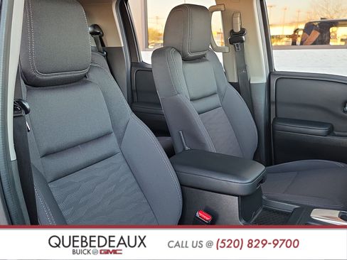 Used 2022 Nissan Frontier SV w/ Technology Package image 29