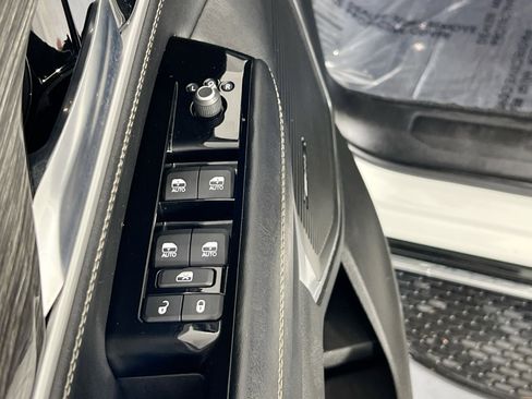 Used 2022 Jeep Wagoneer Series III image 18