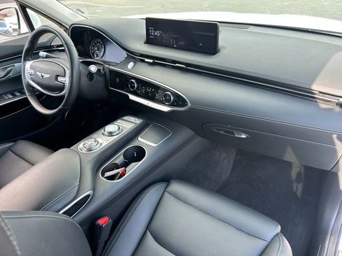Used 2025 Genesis GV70 2.5T image 35