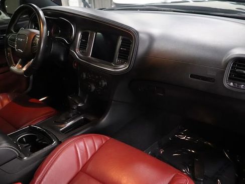 Used 2022 Dodge Charger SRT Hellcat w/ Harman/Kardon Audio Group image 23