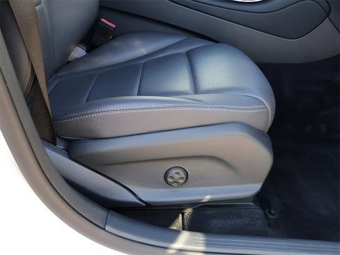 Certified 2021 Mercedes-Benz GLC 300 4MATIC image 12