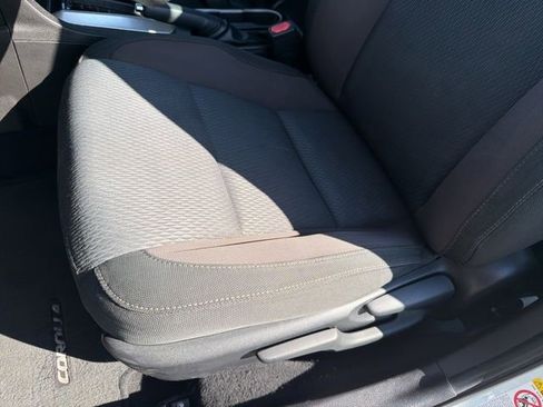 Used 2019 Toyota Corolla LE image 24