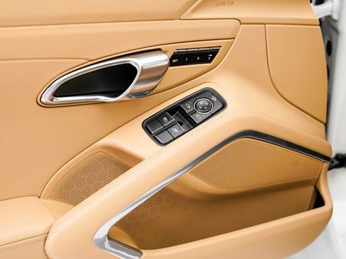 Used 2013 Porsche 911 Carrera S RWD image 8