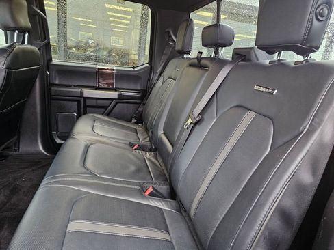 Used 2016 Ford F150 Platinum w/ Equipment Group 701A Luxury AWD/4WD image 14
