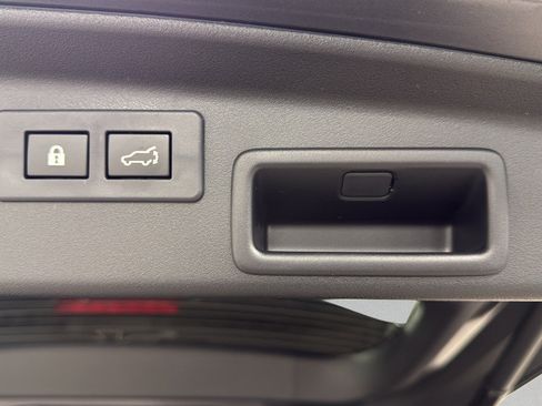 Certified 2026 Subaru Outback Limited AWD/4WD image 34