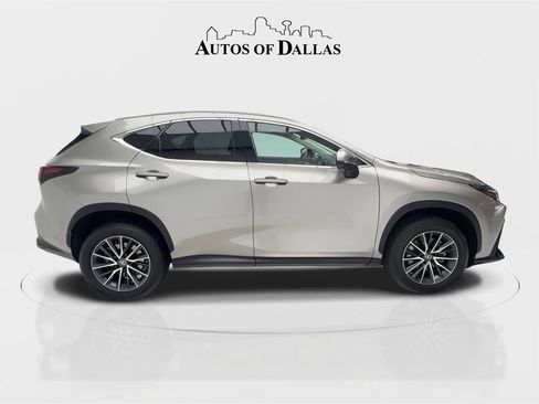 Used 2023 Lexus NX 250 FWD w/ Premium Package image 9