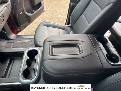 Used 2019 Chevrolet Silverado 1500 LT Trail Boss AWD/4WD image 28