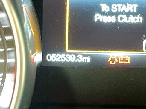 Used 2022 Ford Mustang GT Premium image 12