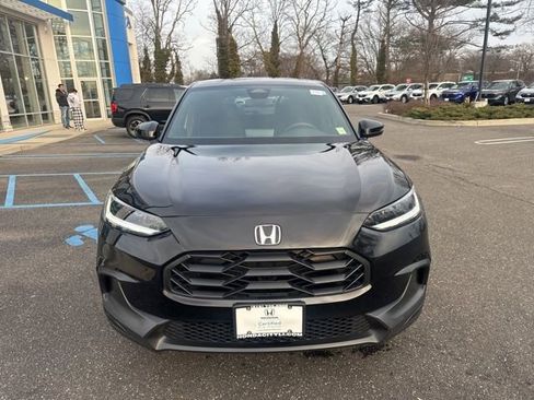 Certified 2024 Honda HR-V Sport image 3