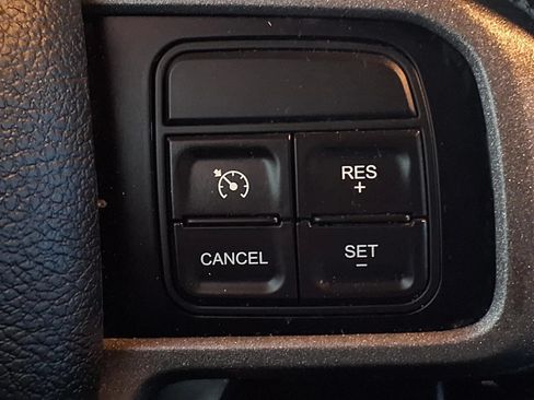 Used 2022 RAM 2500 Tradesman AWD/4WD image 29