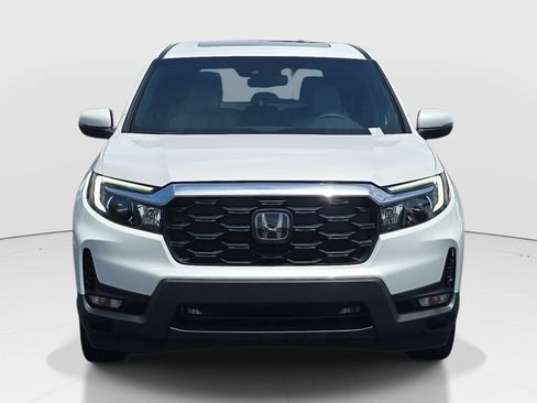 Used 2025 Honda Passport EX-L image 2